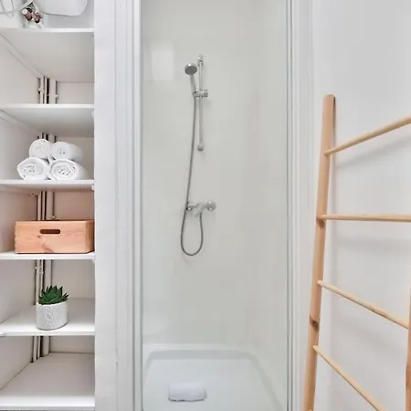Apartament Magnifique Studio, Place De La Bastille Paryż